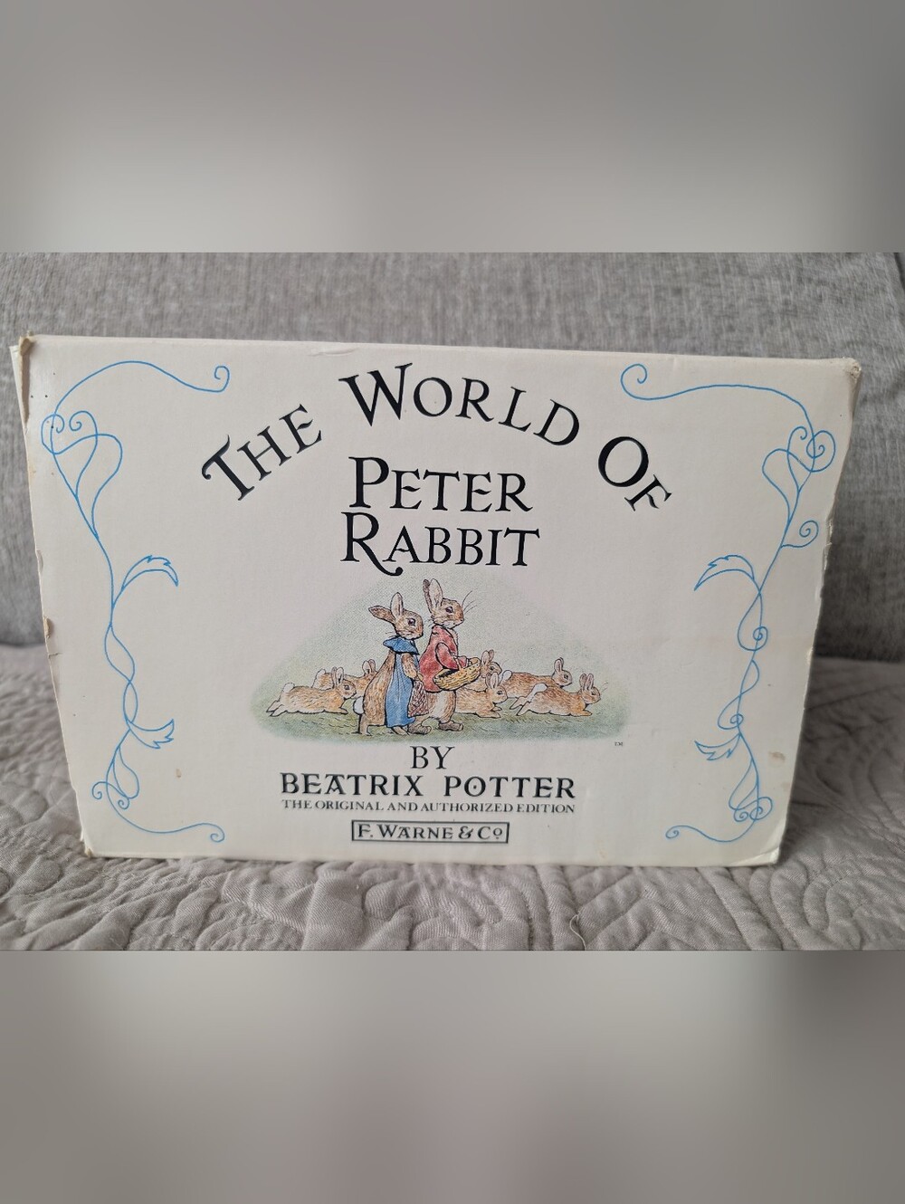 Vintage 1989 World of Peter Rabbit book set